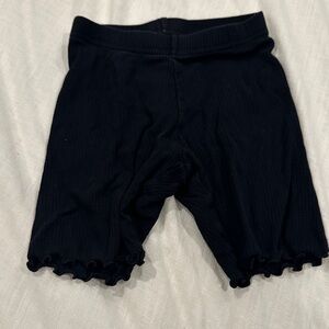 ✨ 3 /$15 Deal! ✨ Kids Old Navy Black Ribbed Bike Shorts w/ Lettuce Hem - Size S